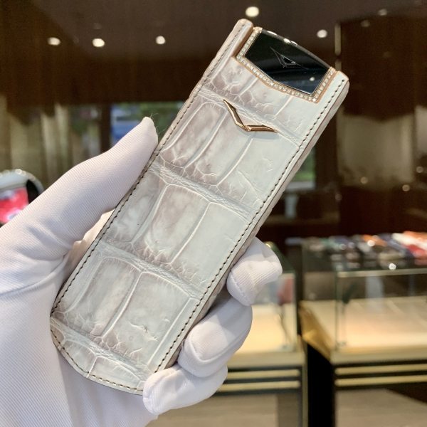 Bao da  Vertu Signature S da cá sấu khóa vàng