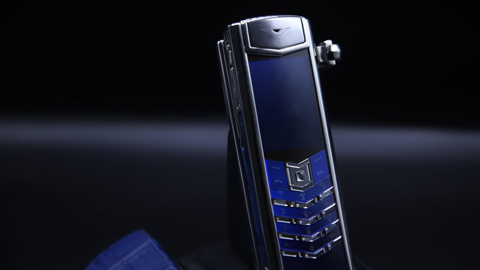 Vertu Signature S Xanh Navy – Siêu phẩm dành cho giới thượng lưu